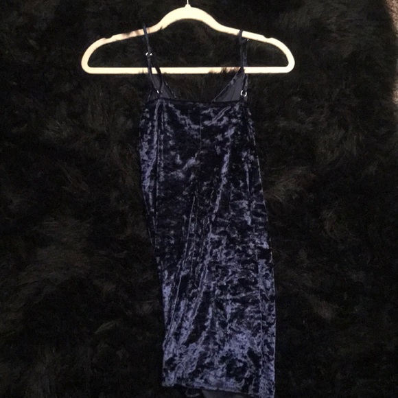 Say Yes to the Dress !!! - Picture 2 of 2